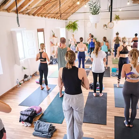 Mare - Garden, Yoga & Surf Ericeira